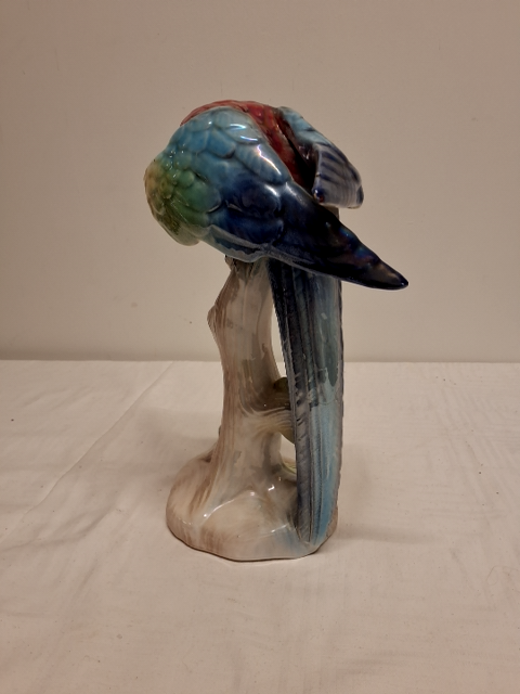 Jema Holland lustre